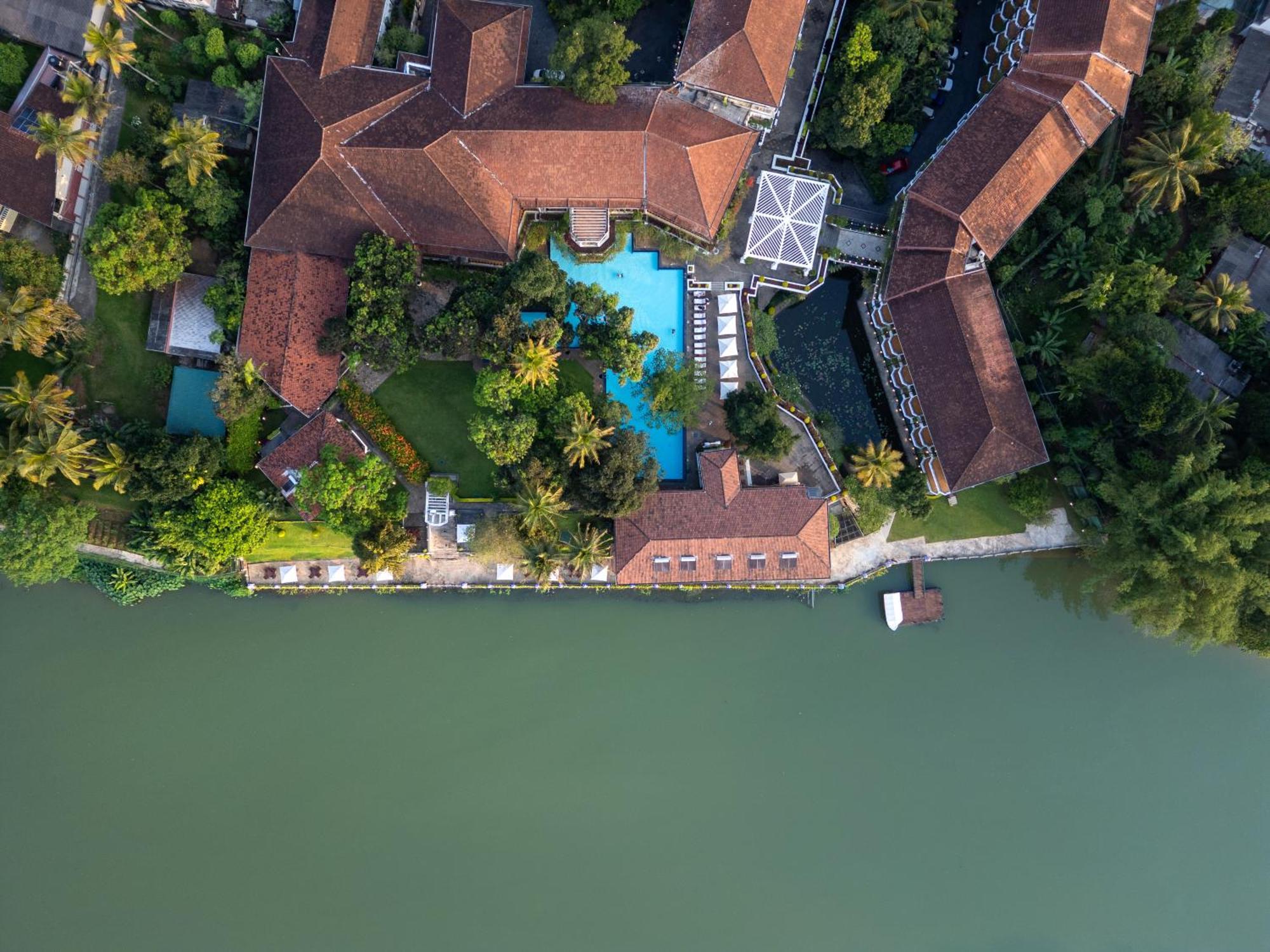 Mahaweli Reach Hotel Канді Екстер'єр фото