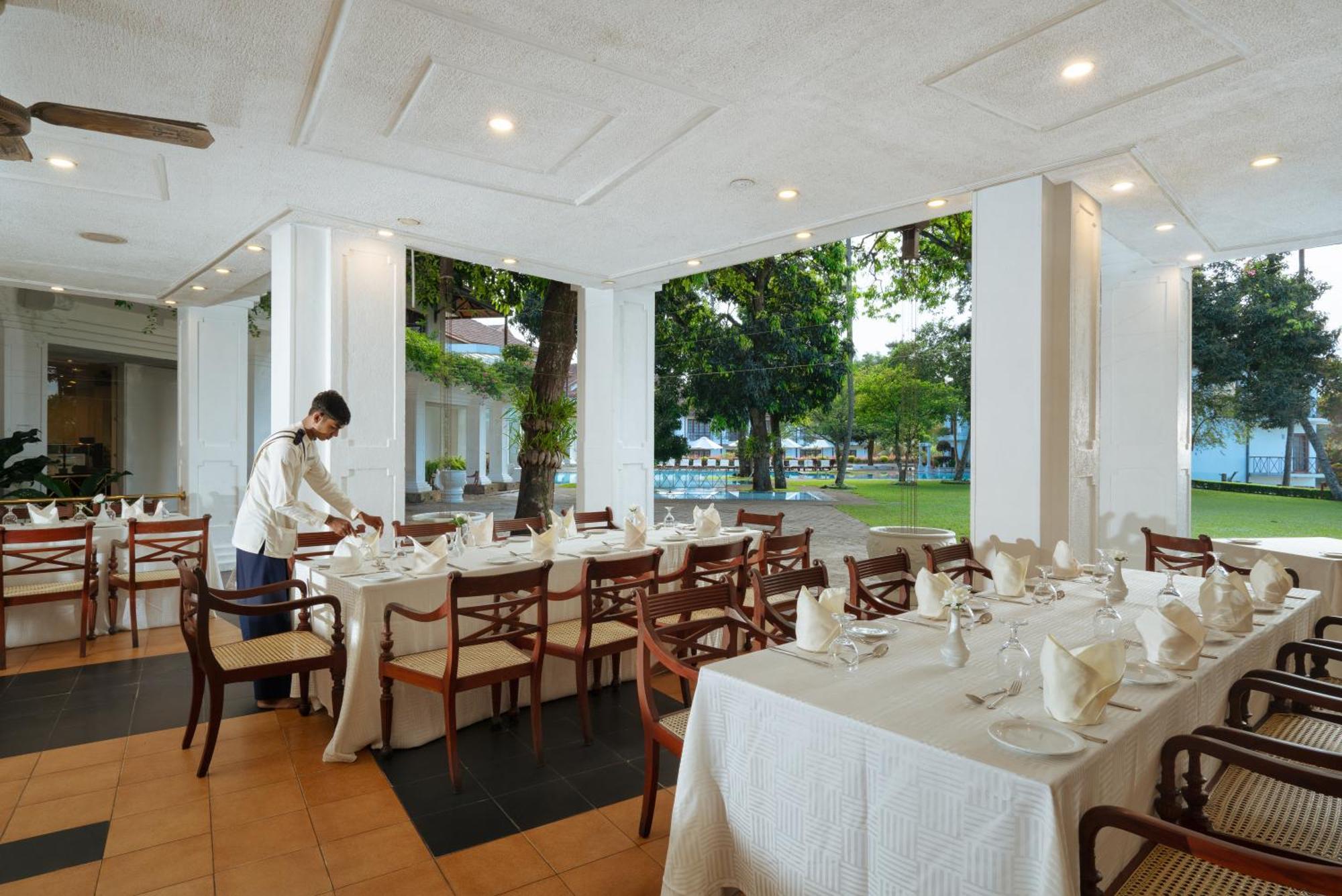 Mahaweli Reach Hotel Канді Екстер'єр фото